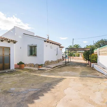 Villa Almendros *****